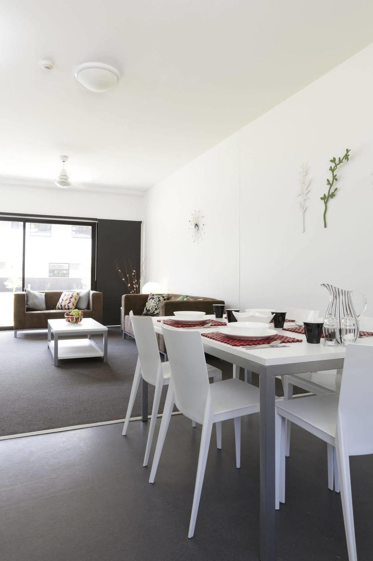 Western Sydney University Village - Parramatta Rosehill Bagian luar foto